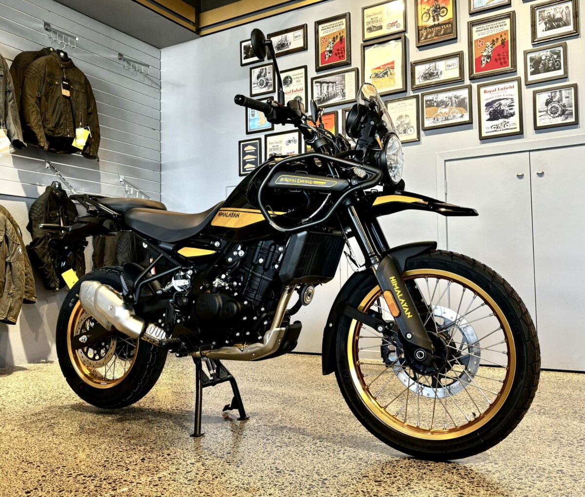 2026 Royal Enfield Himalayan 450 – Hanle Black
