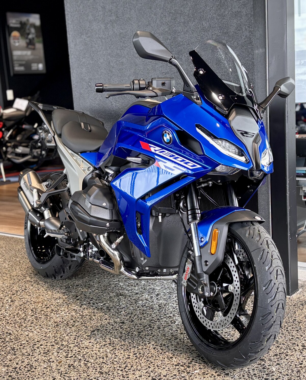 2026 BMW R 1300 RS – Racing Blue metallic