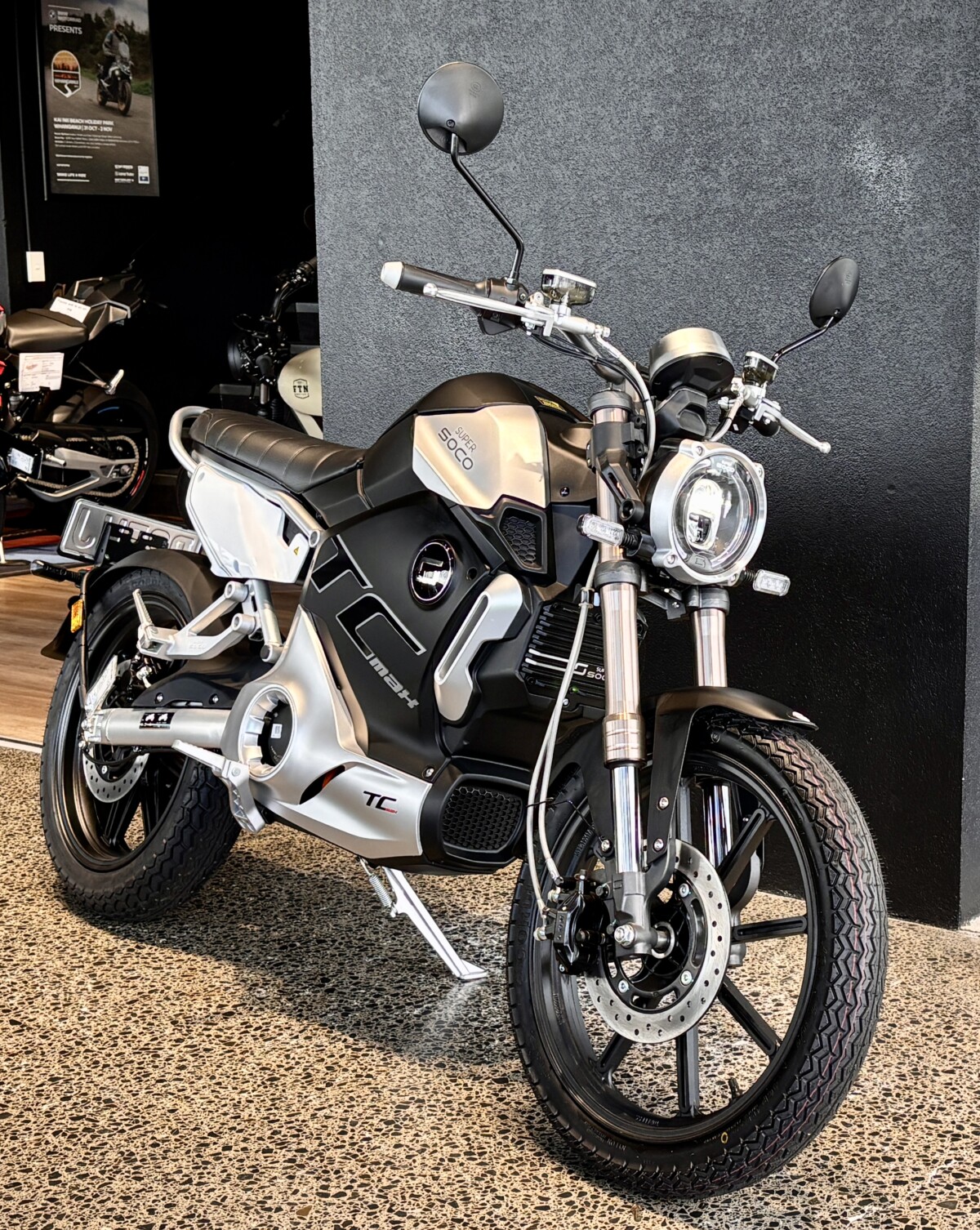 Super Soco TC MAX – Black – **Last One Cancelled order** – ELECTRIC